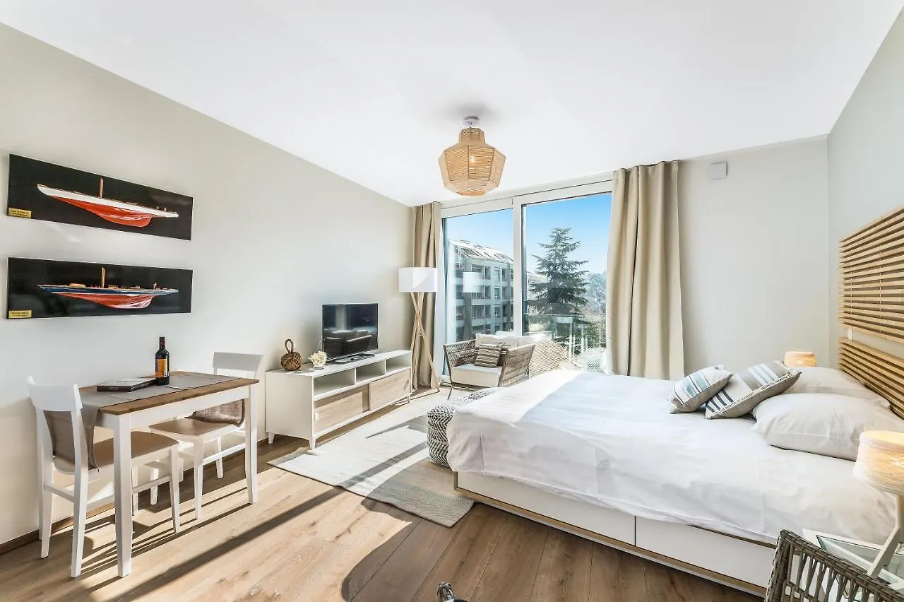 Noirettes 24-7 Keyless Entry By Homenhancement Geneva